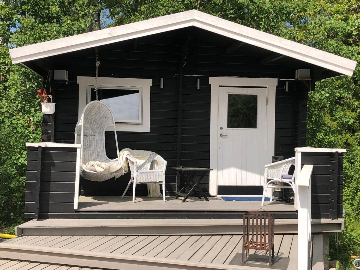 Cozy Cottage Near The Sea Tjustvik Экстерьер фото